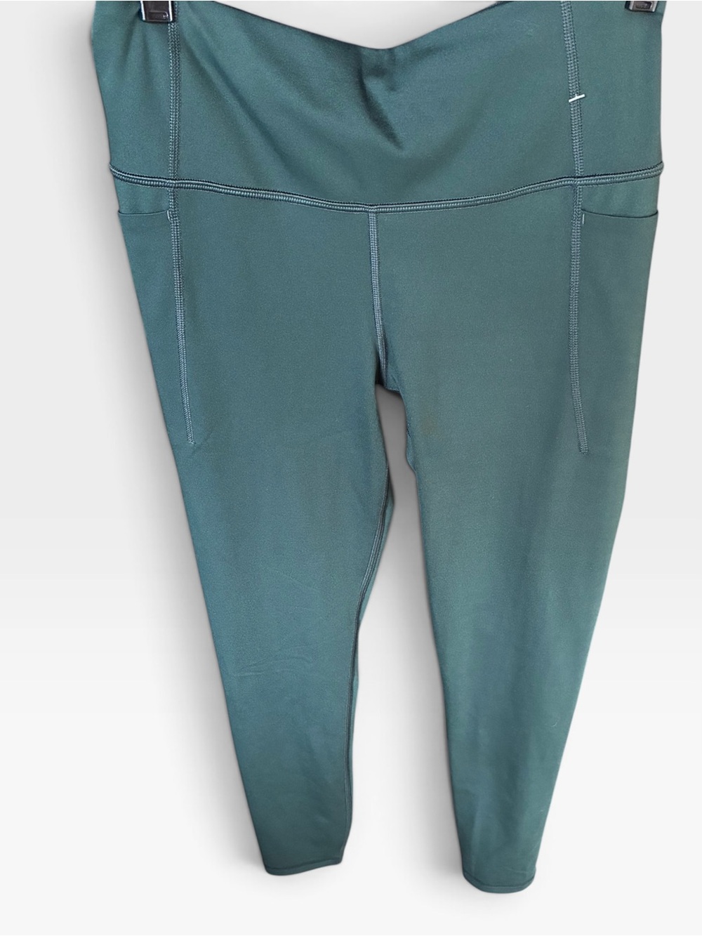 GAP Womenโs Emerald Green High-Waist Leggings with Side Pockets Sz small